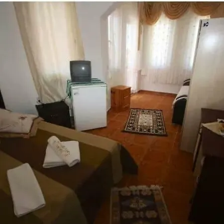 Otel Oscar 2*